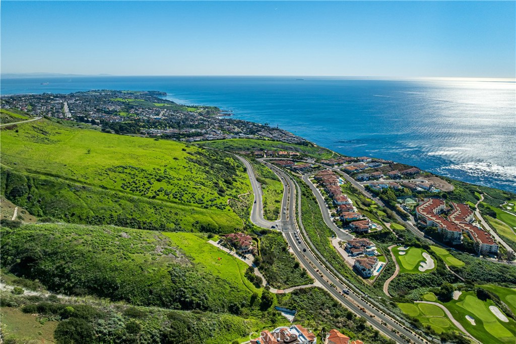 3239 Palos Verdes Drive S