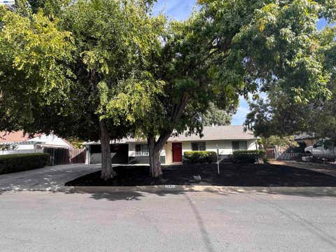 Photo of 1580 Placer Dr Dr, Concord, CA 94521 (MLS # 41146398)
