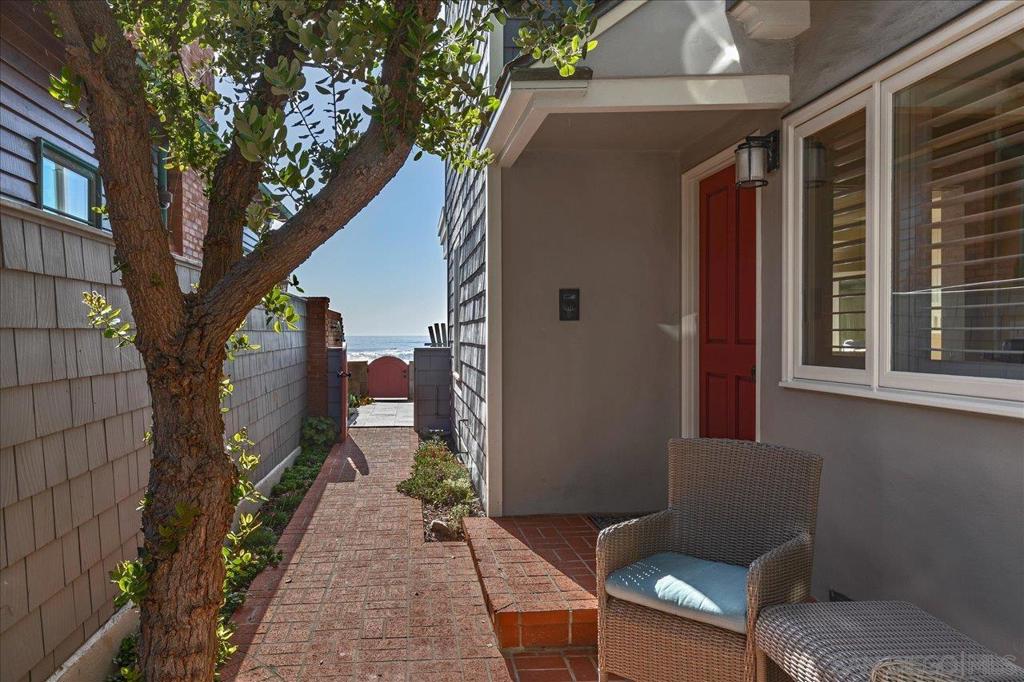 Del Mar - Residential