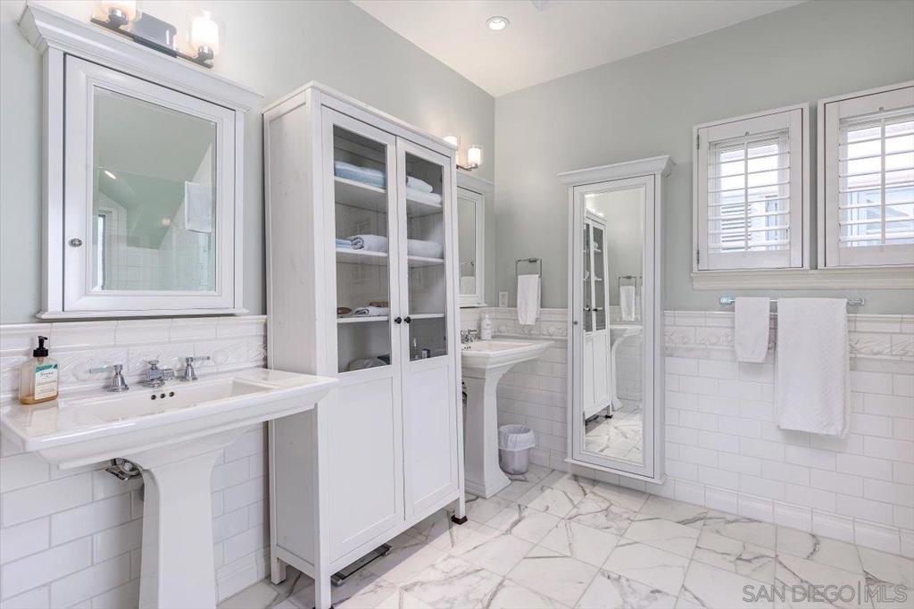 Del Mar - Residential