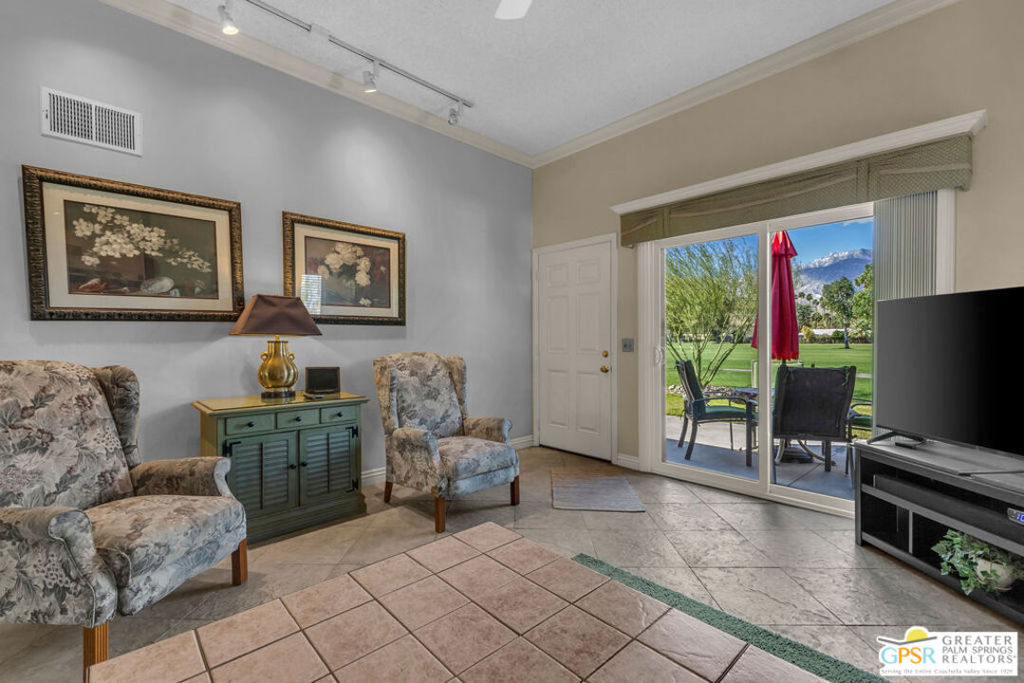 5503 Los Coyotes Drive 38