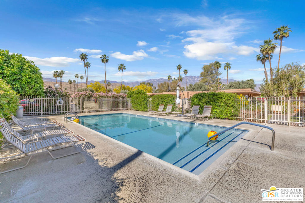 5503 Los Coyotes Drive 38