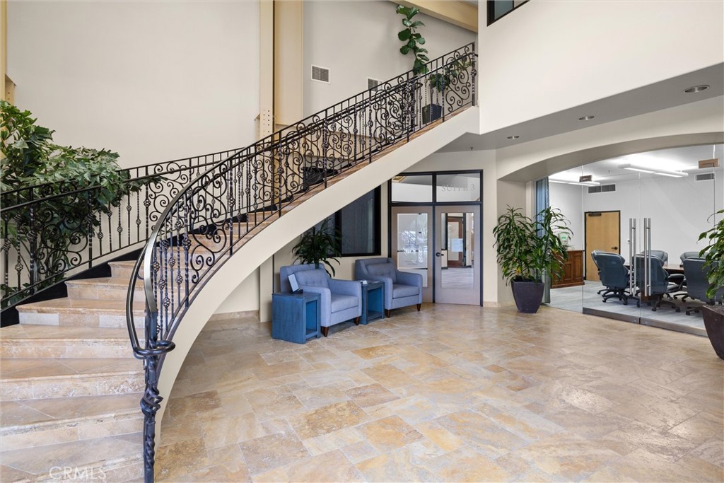 615 1-4 Clarion Court