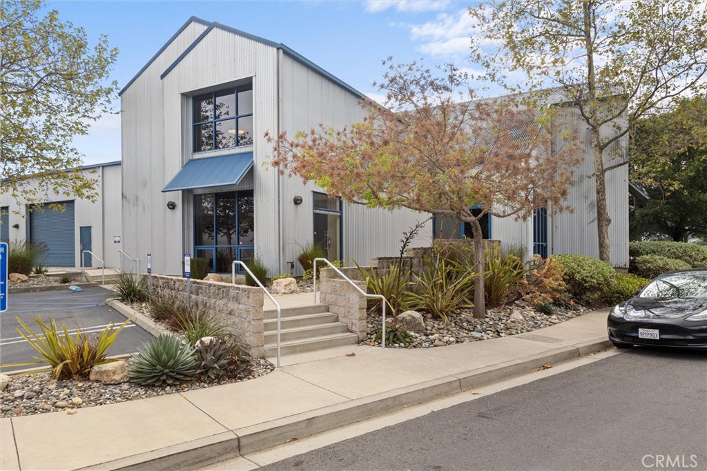 615 1-4 Clarion Court