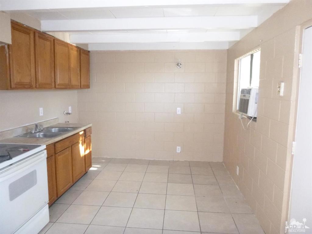 Jackson Park - Residential Income