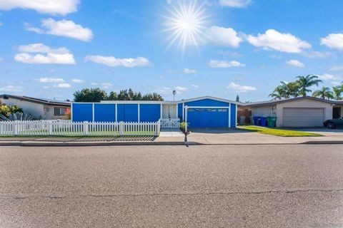 2663 Tonto Way San Diego CA 92117