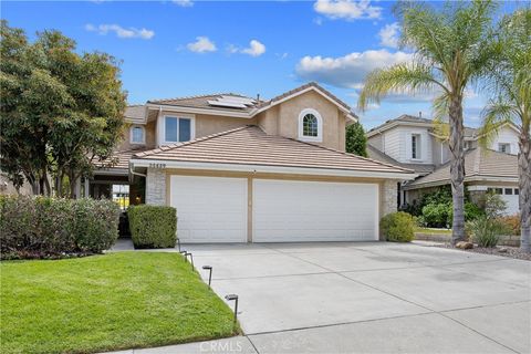 Photo of 25654 Shaw Pl, Stevenson Ranch, CA 91381 (MLS # SR26078797)