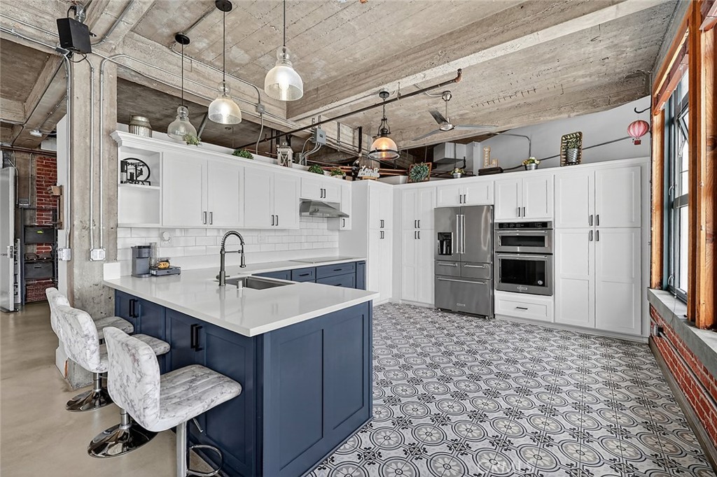 100 W 5th Street 7E