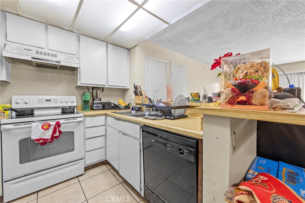 25007 Peachland Avenue 120