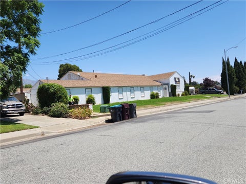 Photo of 1525 W Nicolet Street, Banning, CA 92220 (MLS # PF26225999)