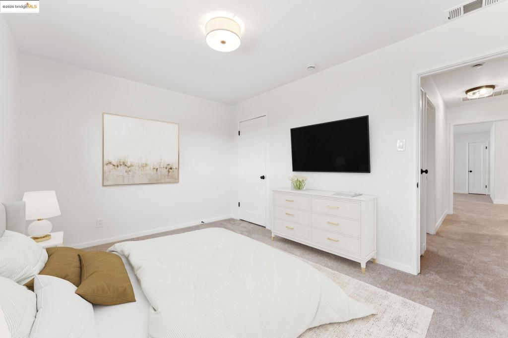 MULFORD GARDENS - Residential