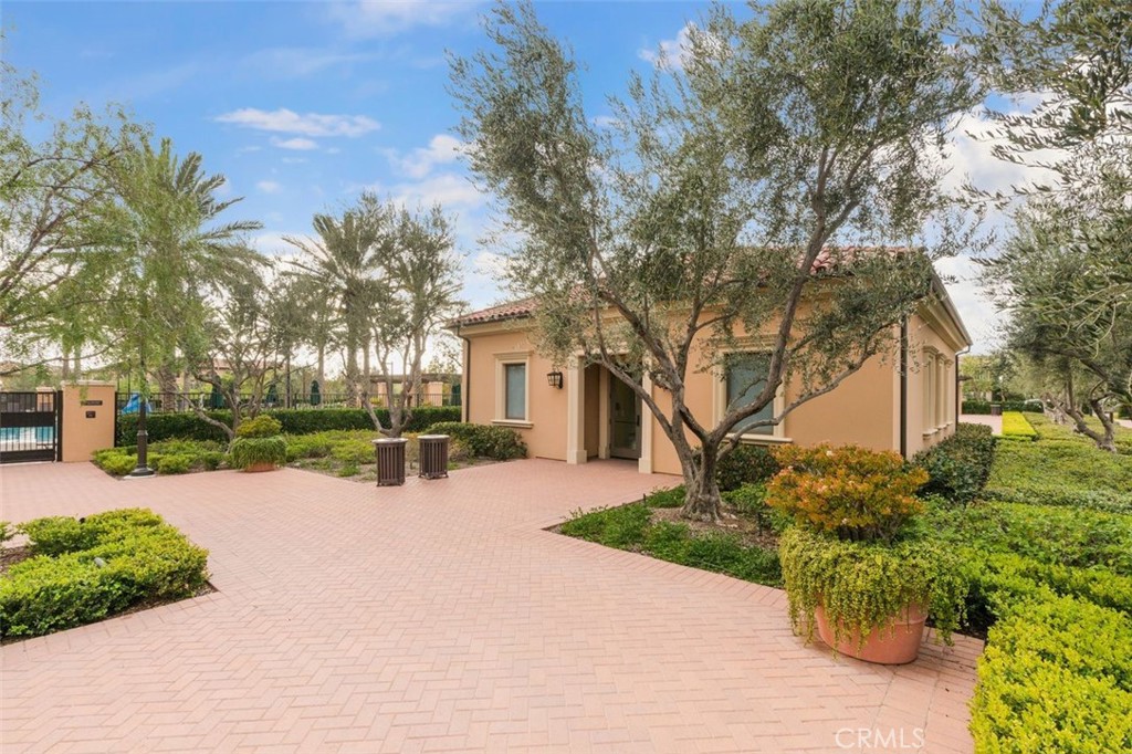 Indigo - Residential Lease