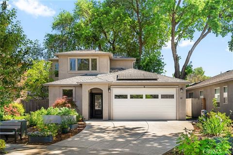 Photo of 11 Overseer Court, Chico, CA 95928 (MLS # OR26072879)