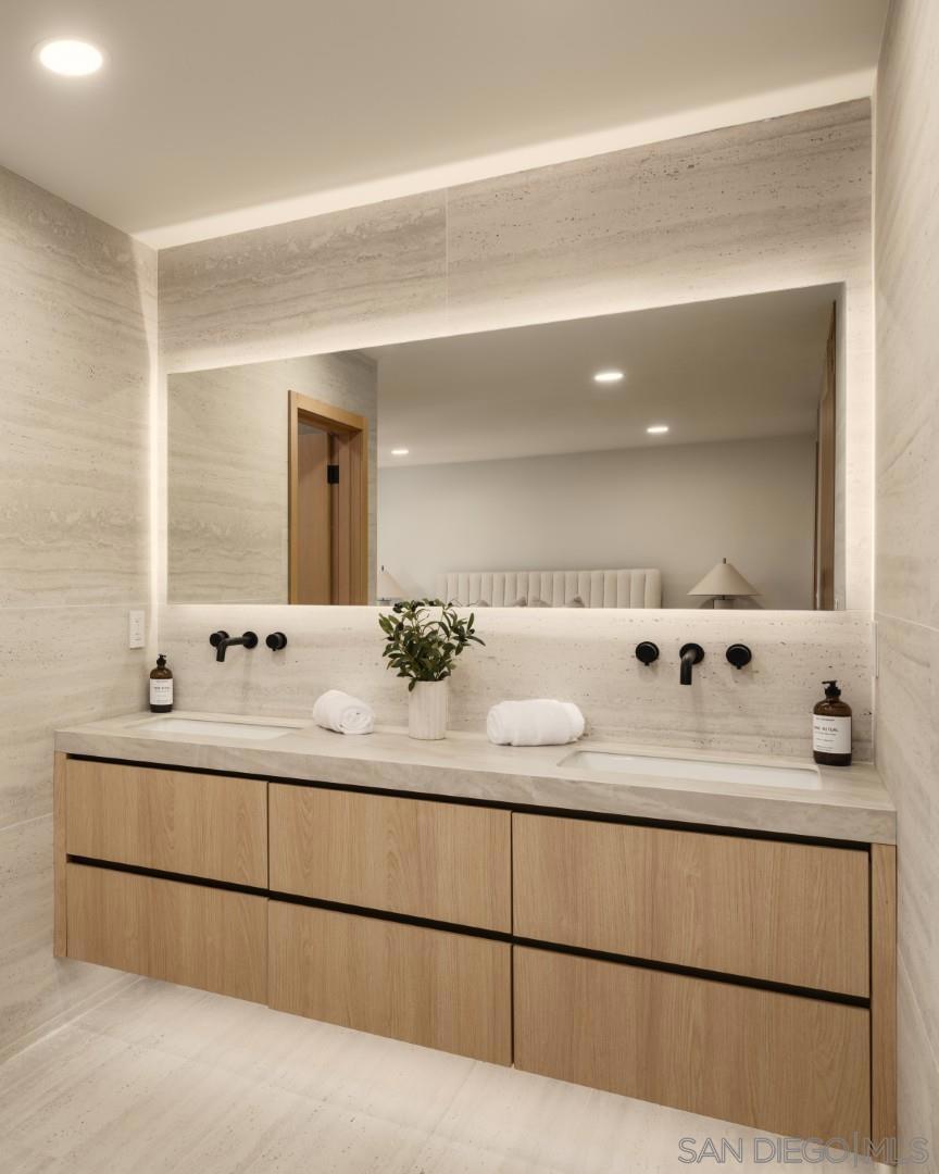 La Jolla - Residential