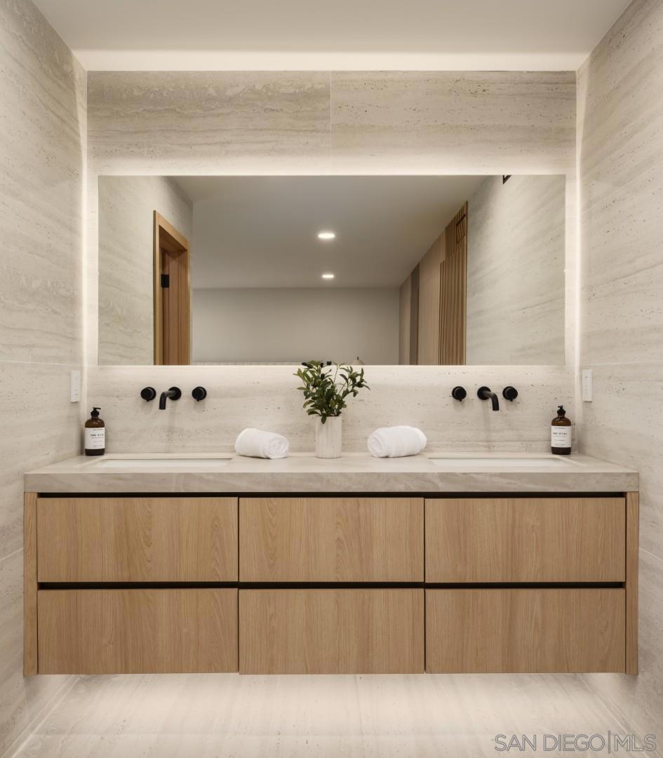 La Jolla - Residential
