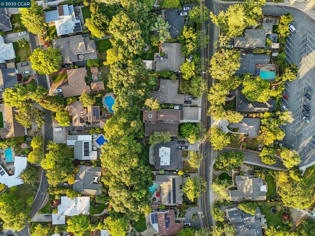 PARKMEAD - Residential