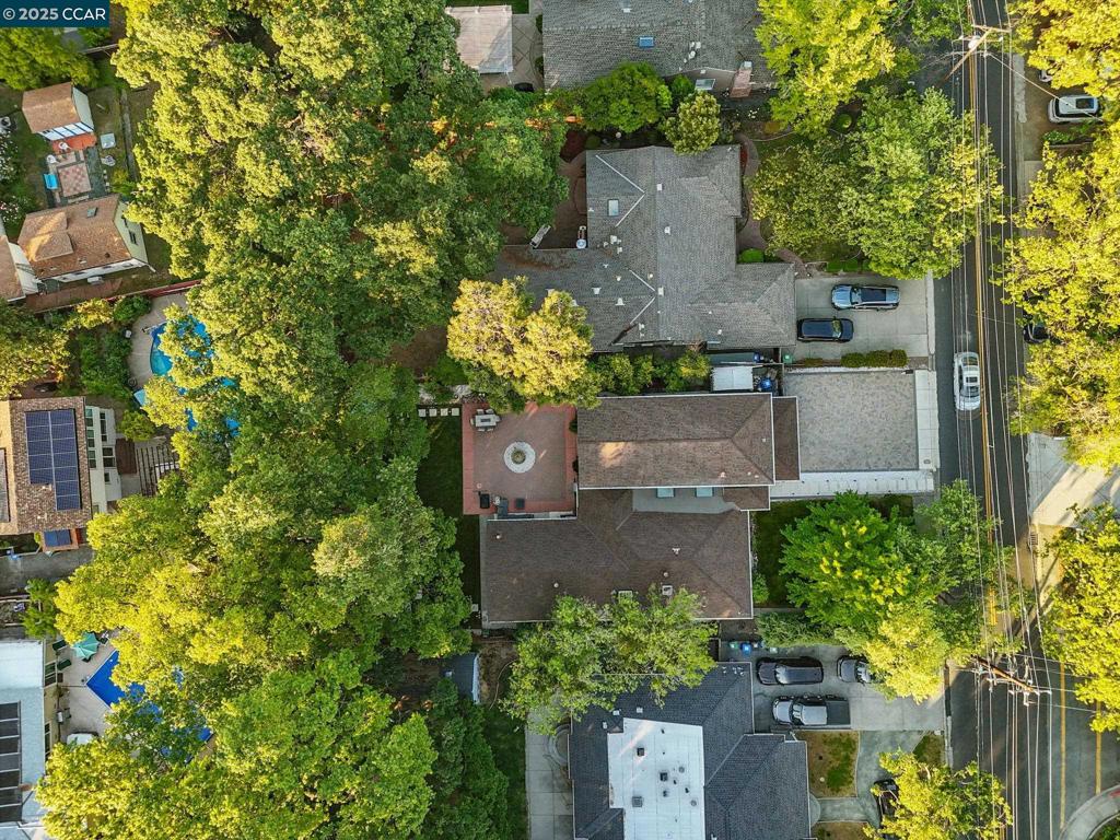 PARKMEAD - Residential