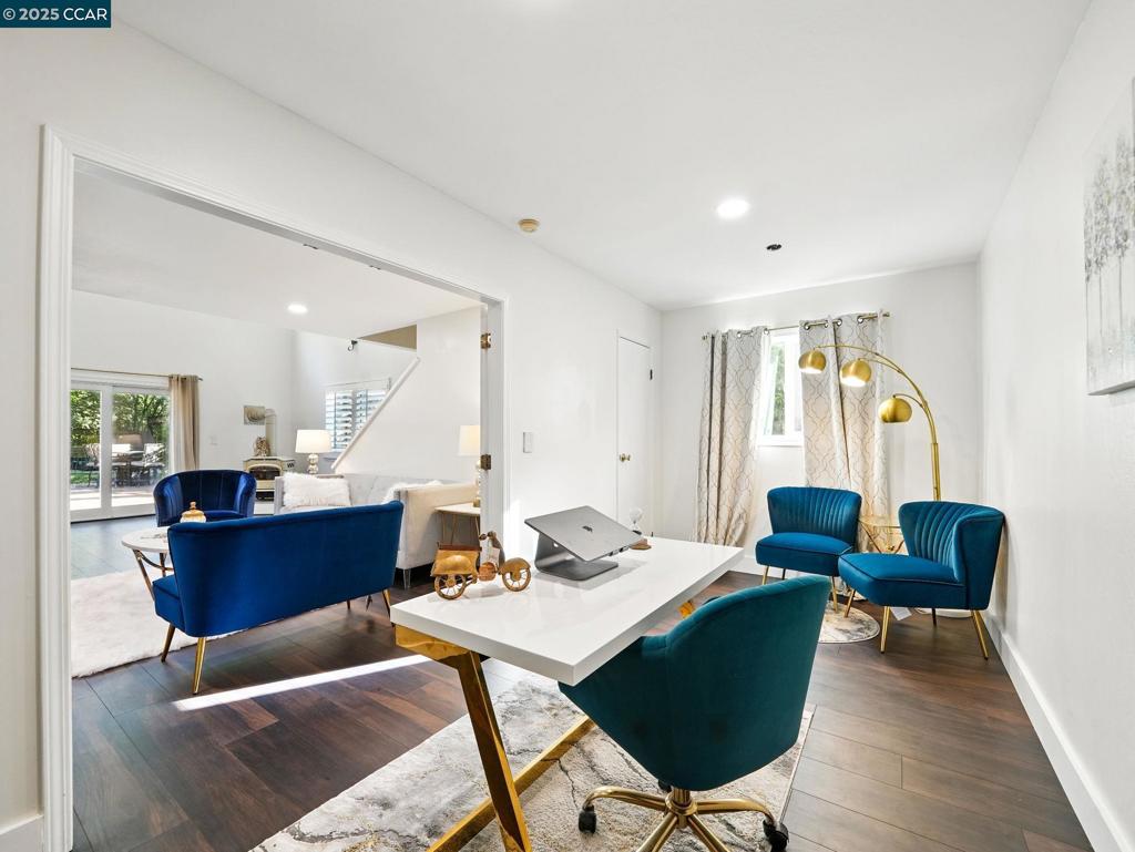 PARKMEAD - Residential