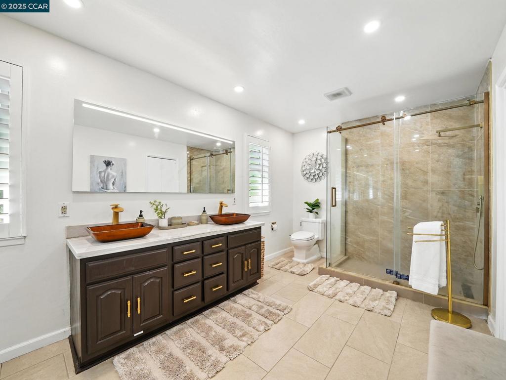 PARKMEAD - Residential