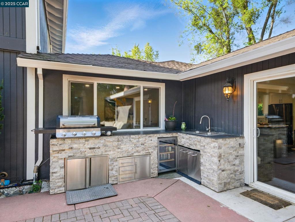 PARKMEAD - Residential