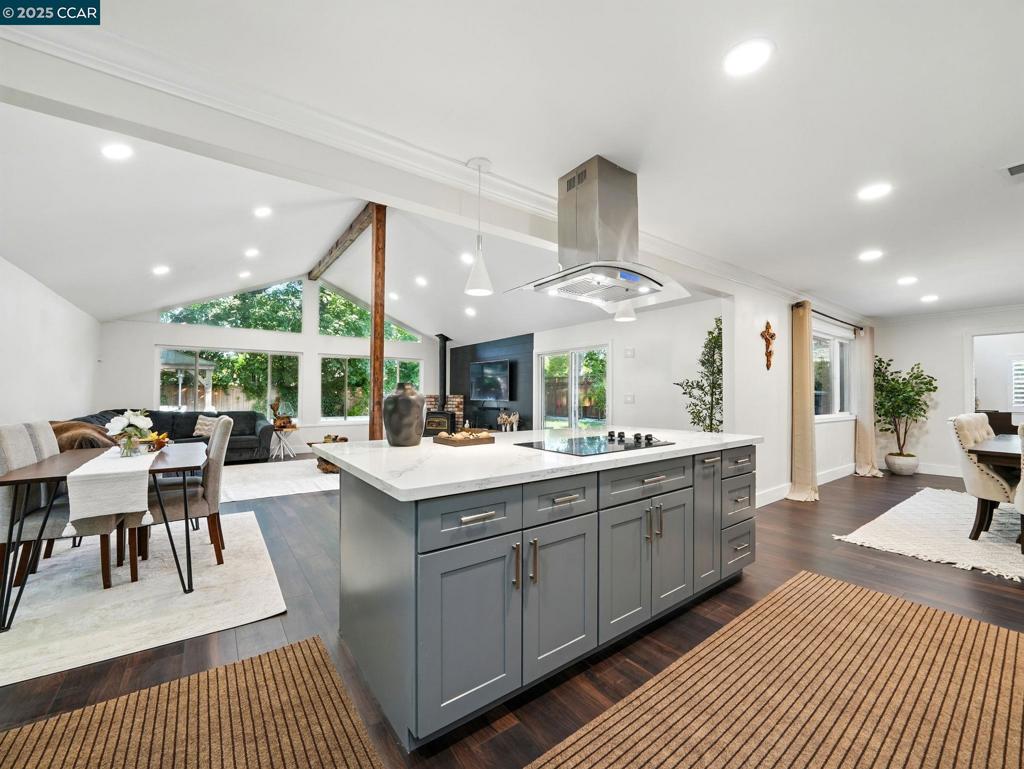 PARKMEAD - Residential