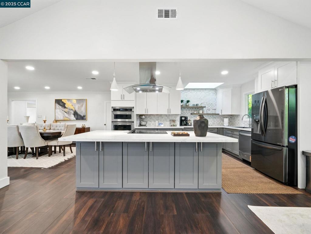 PARKMEAD - Residential