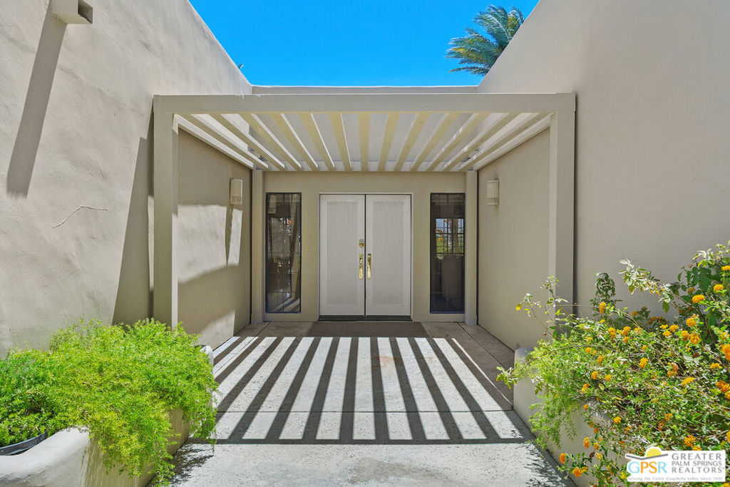 29249 N Moon Shadow Drive