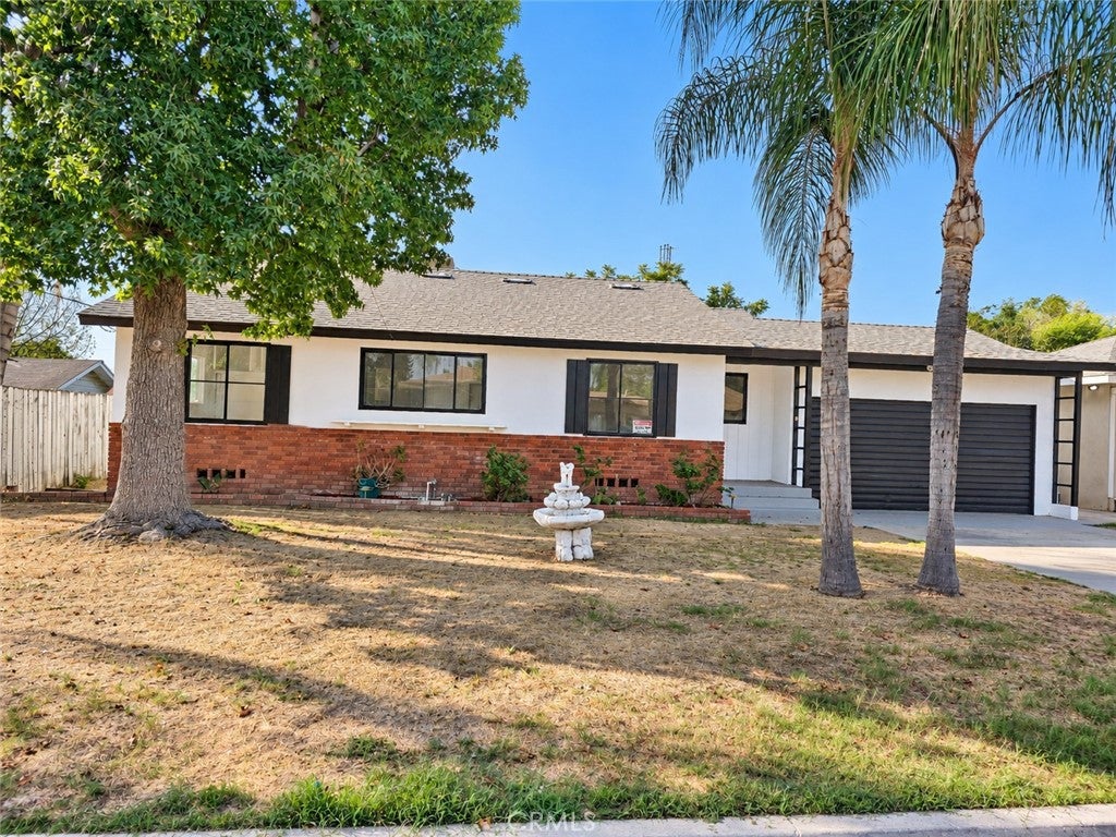 237 W Van Koevering Street