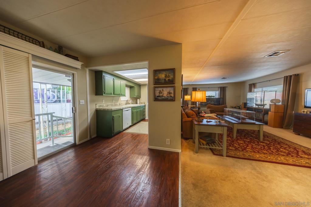 1440 S Orange ave 29