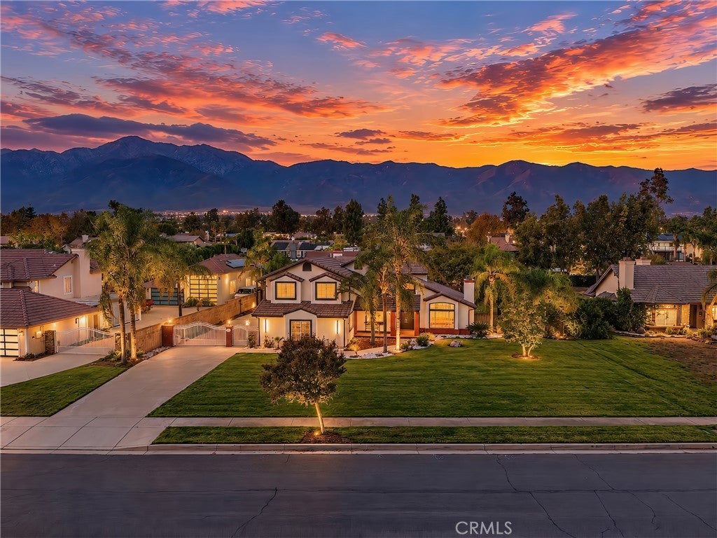 12982 Arapaho Rd