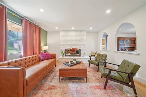 Photo of 1500 Country Club Dr, Riverside, CA 92506 (MLS # PW26039731)