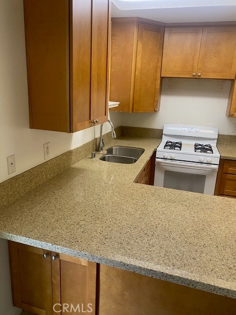 Huntington West (HWST) - Residential Lease