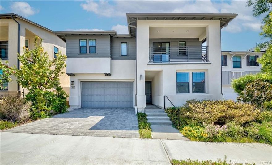 The Estates at Ponte Vista. This exquisite home features 3,337 square feet of spacious living. Your entry into this home wows with a luxuriously wide hall which

flows into gracious great room space. As you proceed through to the kitchen you will be amazed at the appointments, Boasting top of the line stainless steel

appliances, including a professional grade range and double ovens, a convection oven, and a wine fridge. Gleaming quartz countertops, shaker style soft close floor

to ceiling cabinetry, and a spacious center island with sink and waterfall countertops An open dining space and great room space lends to gracious living. 1

bedroom with full bath downstairs perfect for guests or as a mother in-law suite. As you ascend the stairs you are greeted by a large and cheery loft space. The

Primary Suite contains a stunning bathroom complete with standalone soaking tub, dual vanity sinks with stone counters, and a walk in closet. Two bedrooms and

2 baths are located on this floor giving everyone plenty of space. The laundry room is on this level for ease. There are more amazing features such as "Americas

Smart Home Technology" LED recessed lighting, tank-less water heater and much more. The home also includes low maintenance & long lasting SOLAR PANELS

that offer a sustainable, renewable source of energy. Enjoy easy access to the 110-freeway, making daily commutes to Los Angeles and Long Beach a snap.

Exciting amenities your family is sure to enjoy include a 2.4 acre public park, a community club house, swimming pool, spa, event lawn, and fire place. Just beyond

this thoughtfully designed community, you can enjoy nearby waterfront dining, shopping, outdoor recreation, entertainment, the port of Los Angeles, and much more.