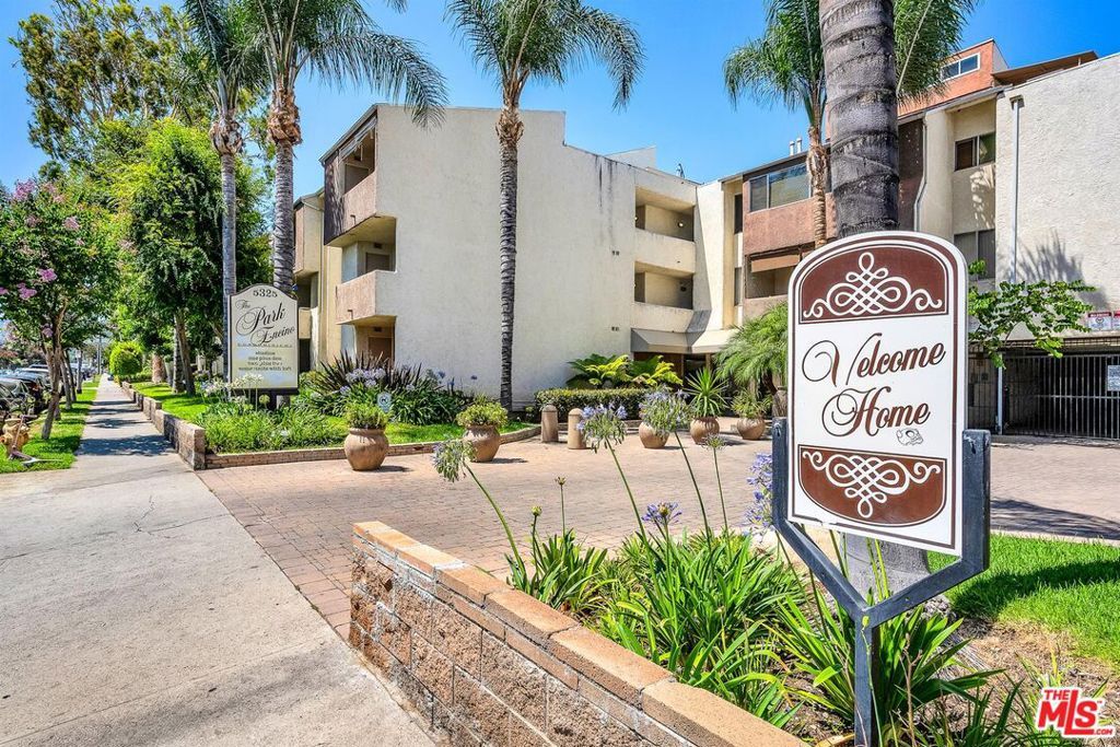 Photo of 5325 Newcastle Avenue #223, Encino, CA 91316 (MLS # 25559165)