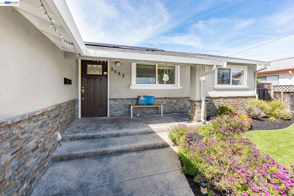 5682 Turban Court