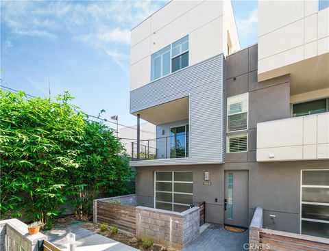 1533 Sullivan Avenue Costa Mesa CA 92627