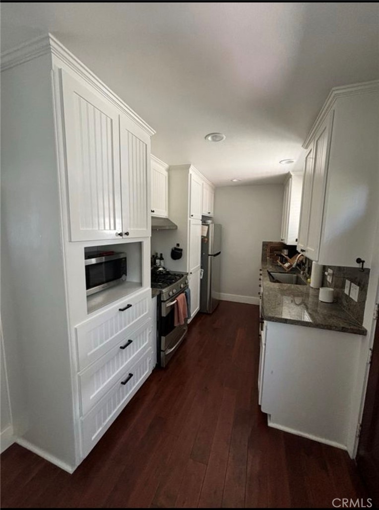 228 Del Mar Avenue