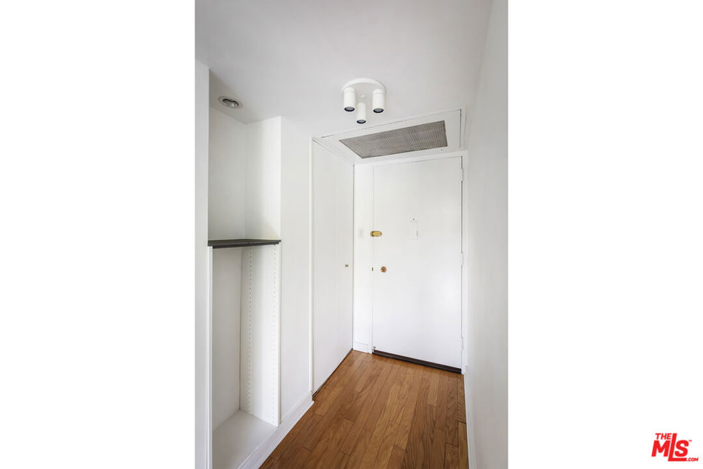 4411 Los Feliz Boulevard 306