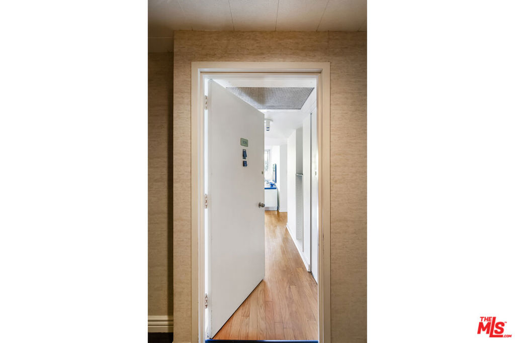 4411 Los Feliz Boulevard 306