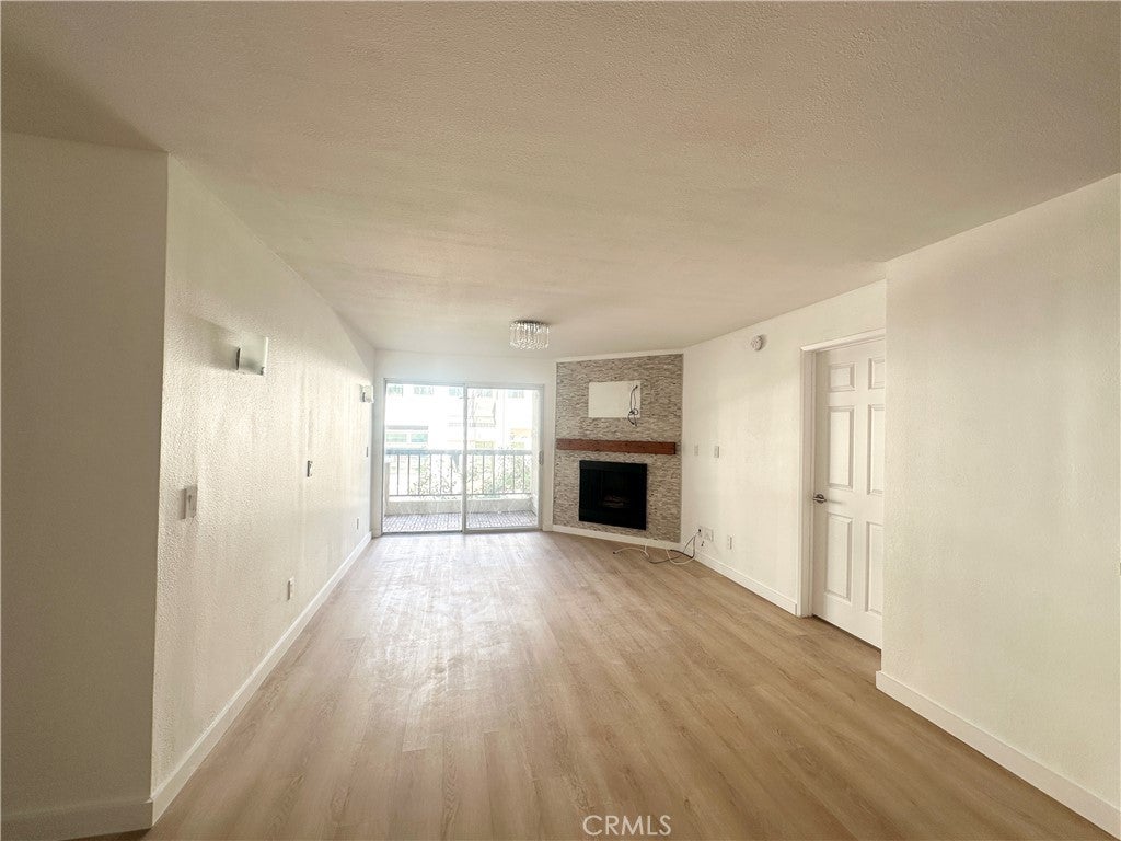 21400 Burbank Boulevard 202