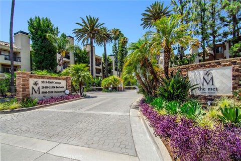 Photo of 21400 Burbank Boulevard #202, Woodland Hills, CA 91367 (MLS # SR26221640)