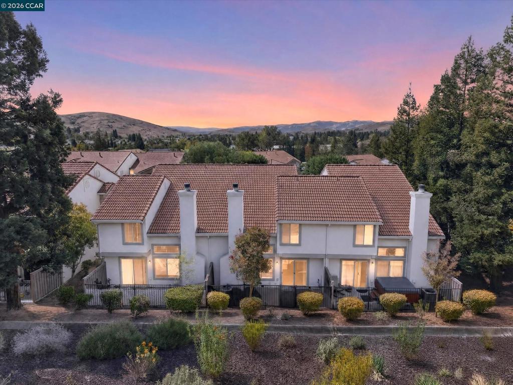 242 Portola Dr