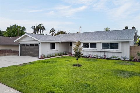 Photo of 2207 Melody LN, Fullerton, CA 92831 (MLS # OC26107197)