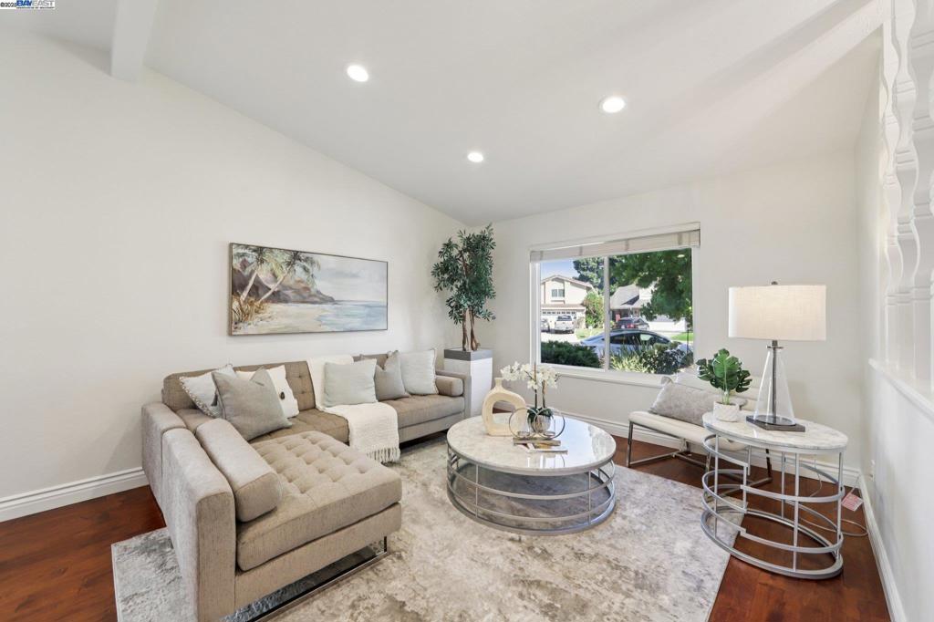 57 Trailview Ct