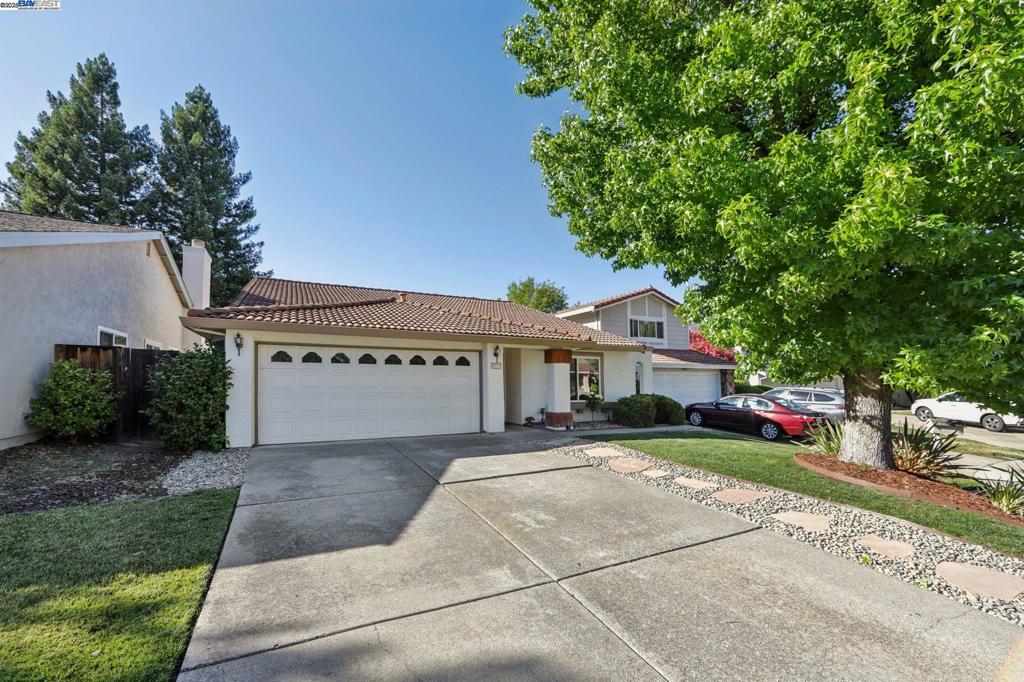 57 Trailview Ct