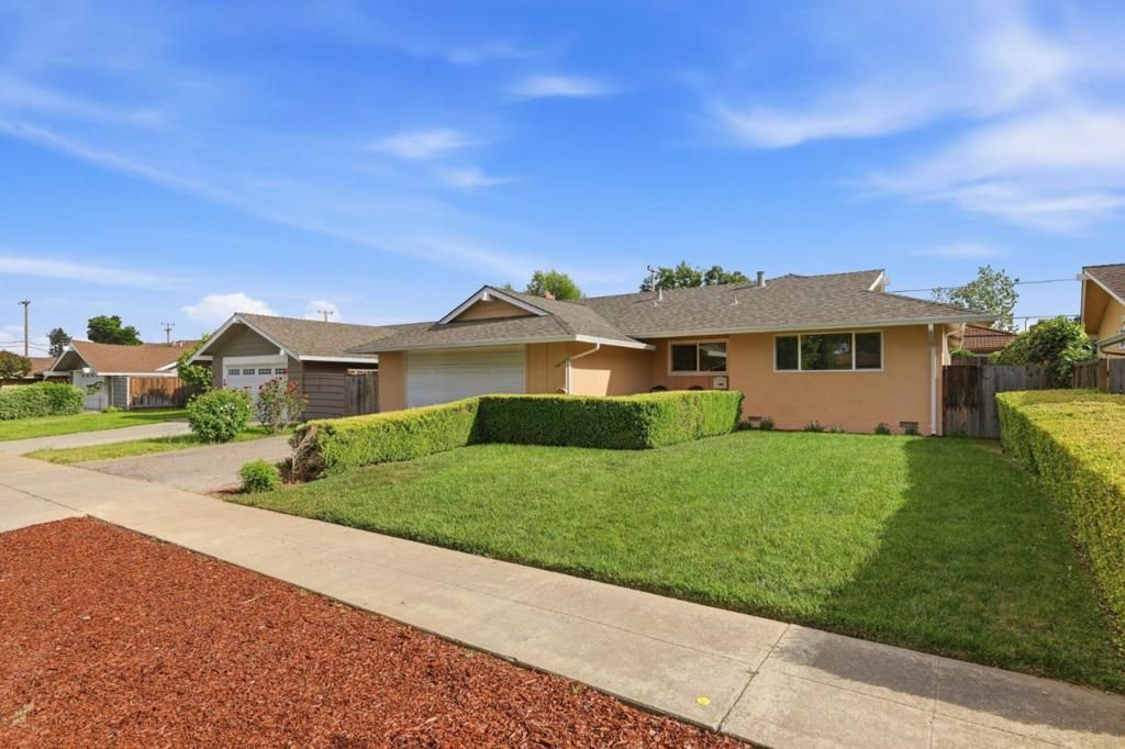 Photo of 4456 Hilton Avenue, San Jose, CA 95130 (MLS # ML82042416)