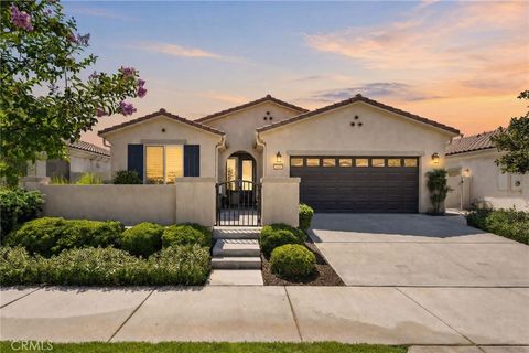 Photo of 1467 Via Rojas, Hemet, CA 92545 (MLS # SW26163908)
