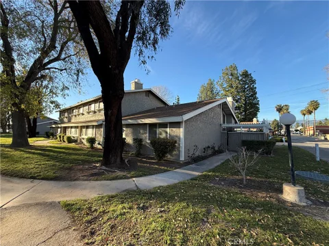 2061 W Redlands Blvd Unit 21E, Redlands, CA 92373 - MLS#: CV26041693