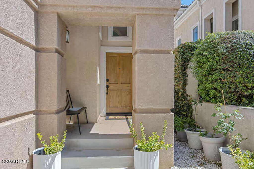 Photo of 11111 Terraceridge Road, Moorpark, CA 93021 (MLS # 226001436)