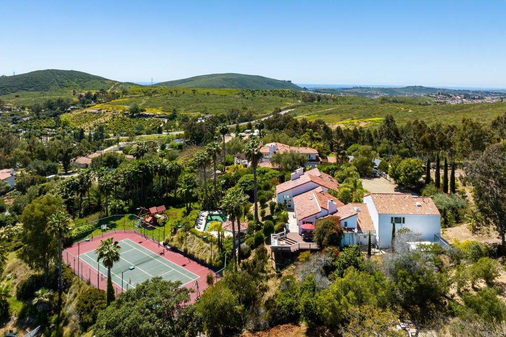 20780 Fortuna Del Norte